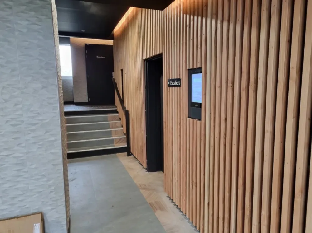 amenagement_interieure_immeuble_panneau_mur_mural (4)